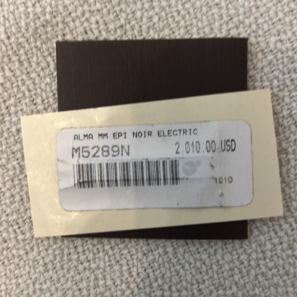 Louis Vuitton alma epi vernis - Picture 5 of 9